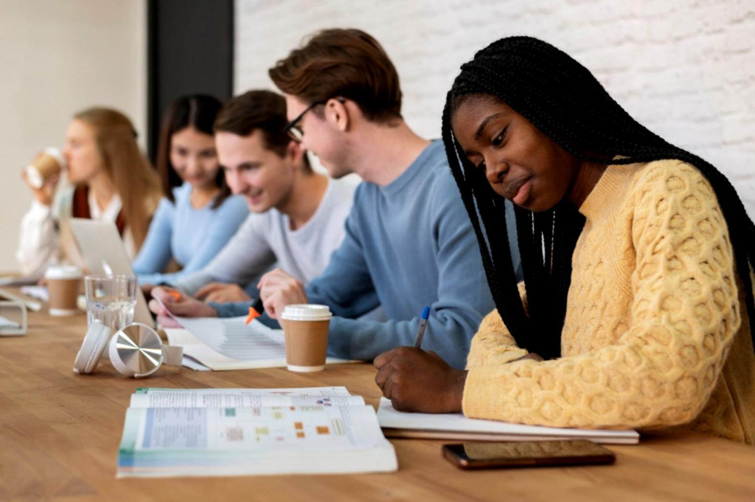 Wirtschaftsanalyse und Finanzplanung